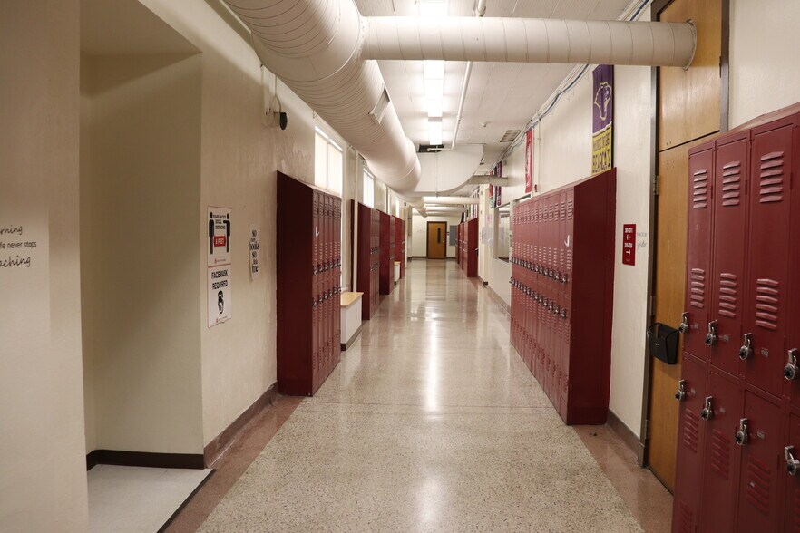 1901 N Kingshighway Blvd, Saint Louis, MO 63113 Schools For Sale