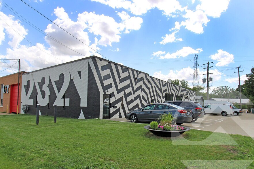 Primary Photo Of 2321 Wolcott St, Ferndale Office For Lease