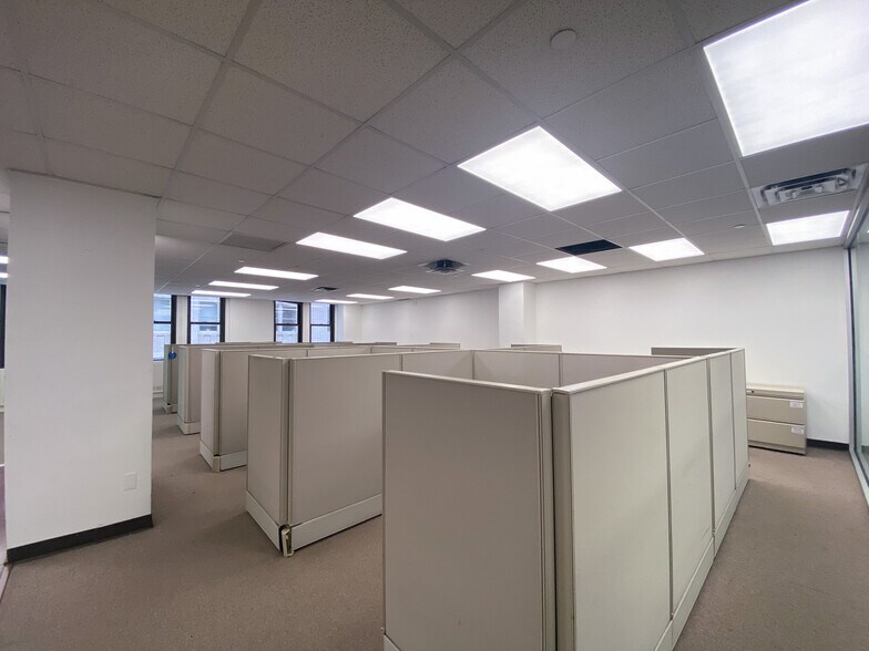 More Photos Of 111 John St, New York Office For Lease
