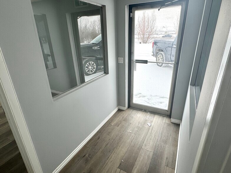 More Photos Of 4000 Landry Ave, Red Deer County Warehouse For Lease