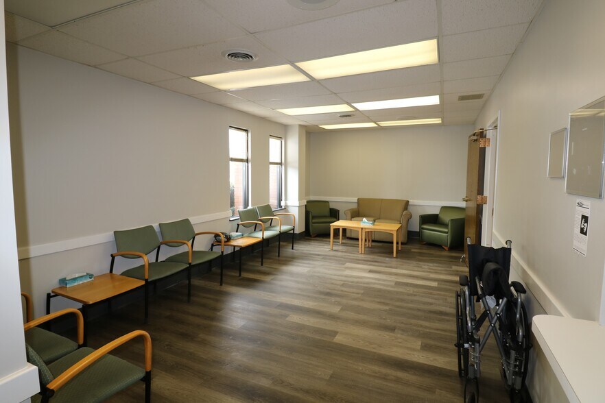 More Photos Of 34 Executive Dr, Norwalk Medical For Sale