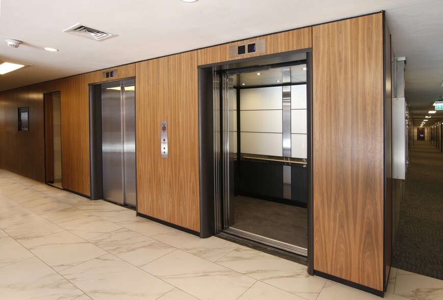 More Photos Of 8215 Westchester Dr, Dallas Medical For Lease