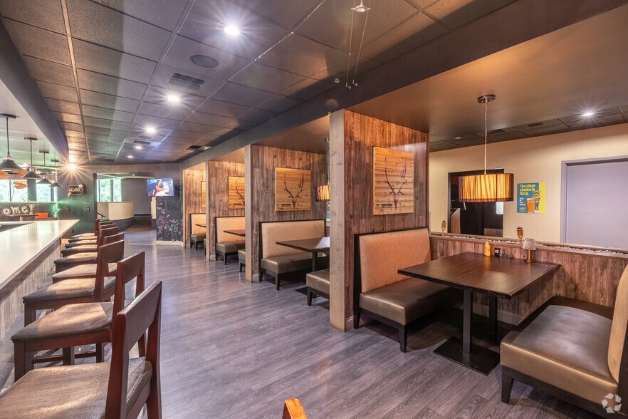 More Photos Of 7195 Eastwood Dr, Beaver Falls Hotel For Sale