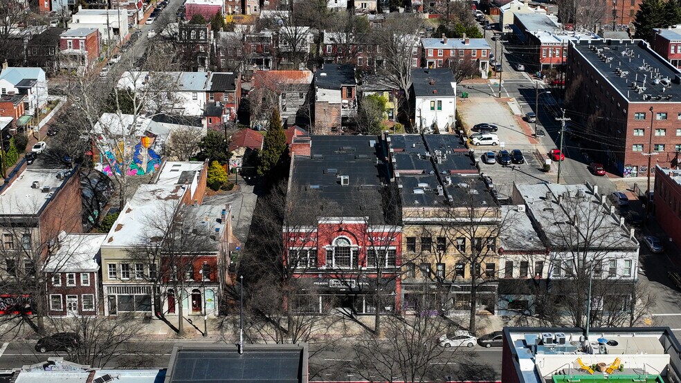 More Photos Of 310 W Broad St, Richmond Storefront For Sale