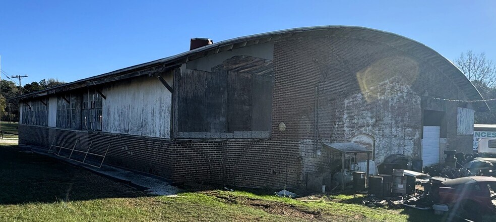 More Photos Of 130 Piper Ln, Salisbury Warehouse For Sale