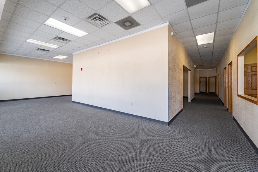 More Photos Of 2201 Grand Ave, Wausau Unknown For Lease