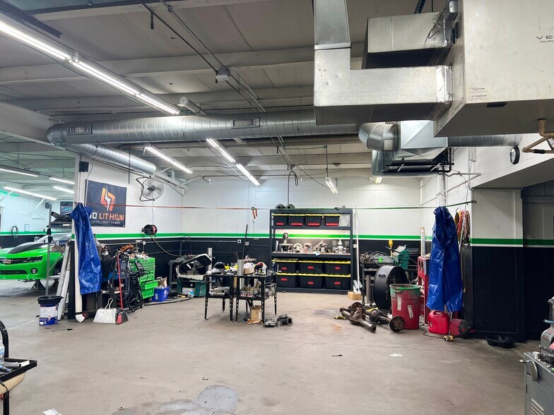 More Photos Of 8194 Fairview, Baxter Light Manufacturing For Sale