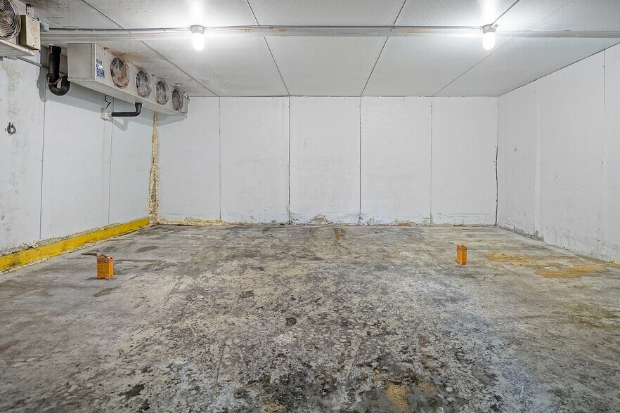 More Photos Of 7200 NW 1st Ave, Miami Distribution For Lease