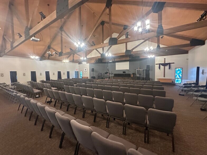 More Photos Of 2797 Willow Creek Rd, Prescott Religious Facility For Sale