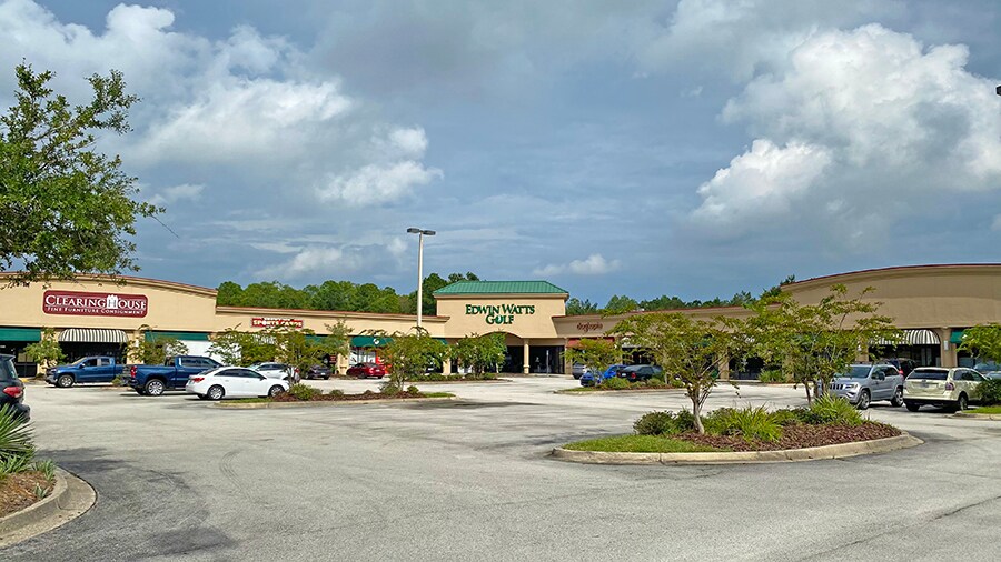 More Photos Of 9357-9365 Phillips Hwy, Jacksonville Unknown For Lease