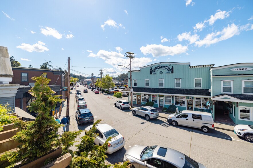 More Photos Of 101-107 S 1st St, La Conner Storefront For Sale