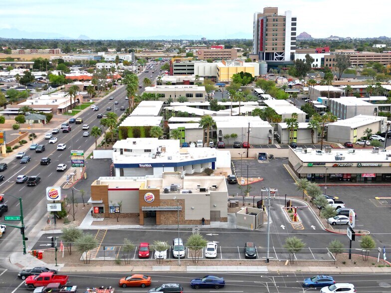 More Photos Of 1617 E Thomas Rd, Phoenix Freestanding For Lease