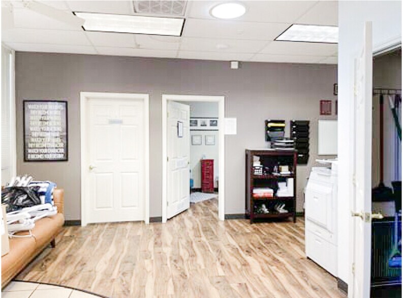 More Photos Of 1143 Missouri St, Fairfield Medical For Sale