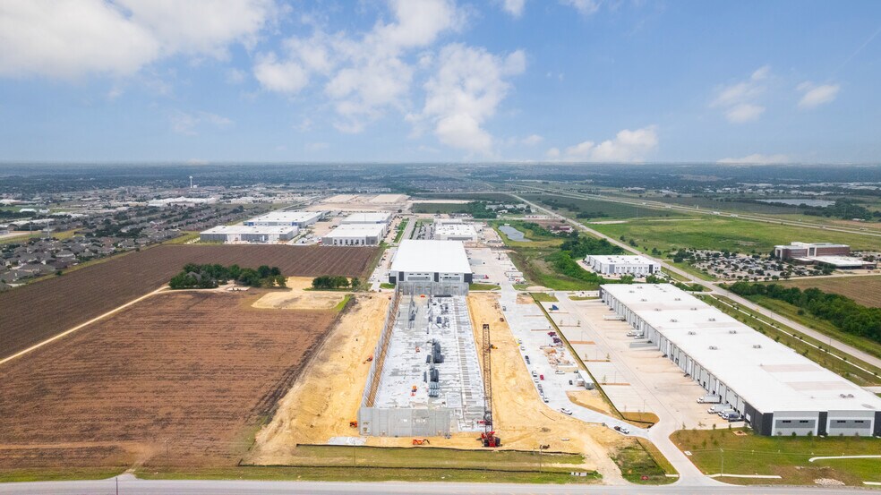 More Photos Of Innovation Blvd, Hutto Distribution For Lease