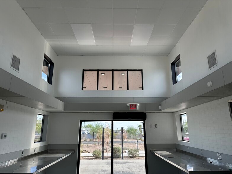 More Photos Of 1525 Apache Trail, Apache Junction Fast Food For Lease