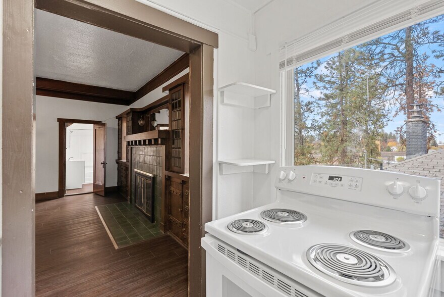 More Photos Of 2002 W 8th Ave, Spokane Multifamily For Sale