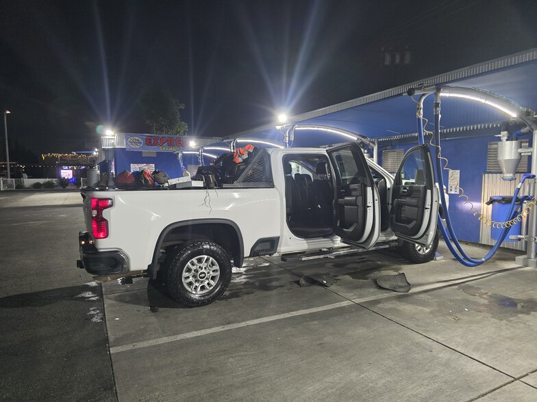 More Photos Of 8529 Rosemead Blvd, Pico Rivera Carwash For Sale