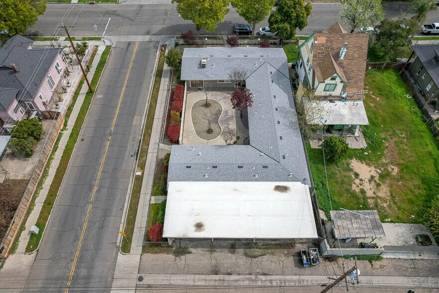 More Photos Of 289 N Calaveras St, Fresno Apartments For Sale