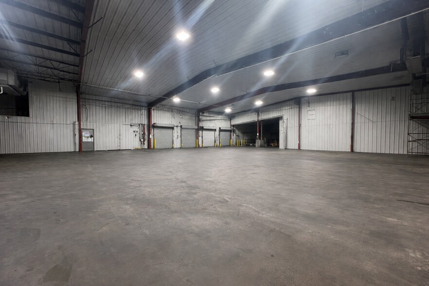More Photos Of 432 N Royal St, Jackson Warehouse For Lease