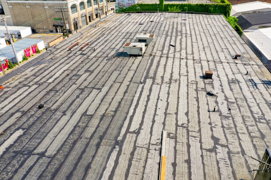 More Photos Of 1820 E 30th St, Cleveland Sports And Entertainment For Sale