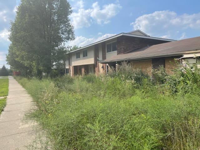 More Photos Of 7020-7032 Twin Oaks Dr, Indianapolis Apartments For Sale