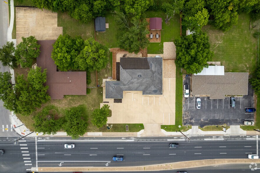 More Photos Of 1206 W Slaughter Ln, Austin Office For Lease