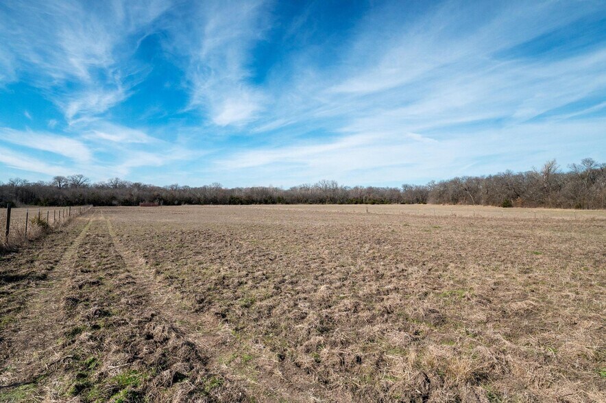More Photos Of 5285 CR 277, Melissa Land For Sale
