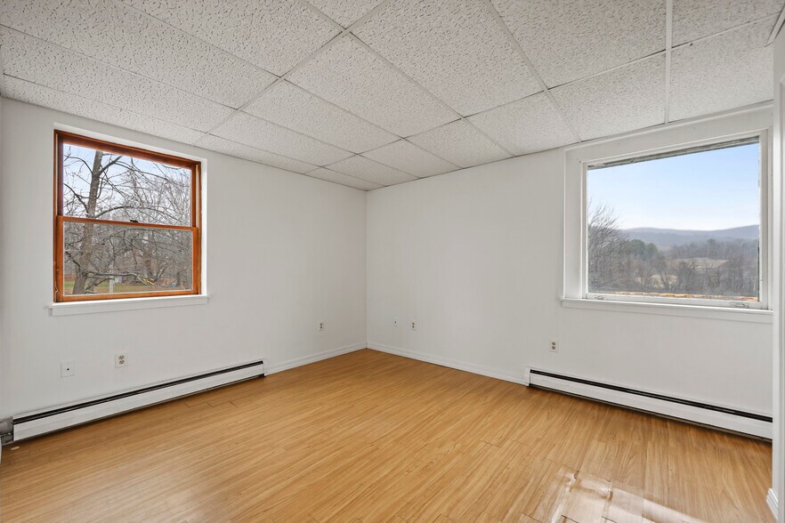 More Photos Of 55 Crystal St, Lenox Dale Apartments For Sale