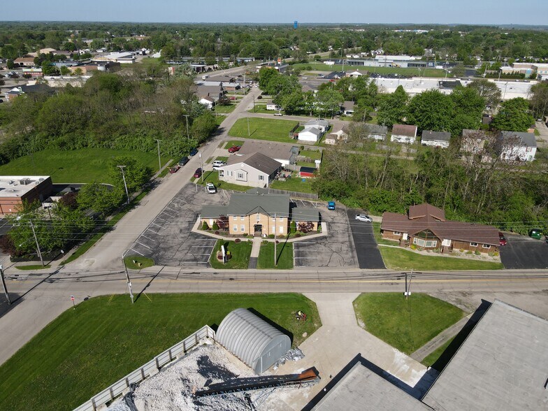 More Photos Of 74 N Orange St, Xenia Medical For Lease