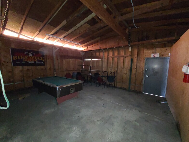More Photos Of 330 Madison Ave, Daytona Beach Bar For Sale