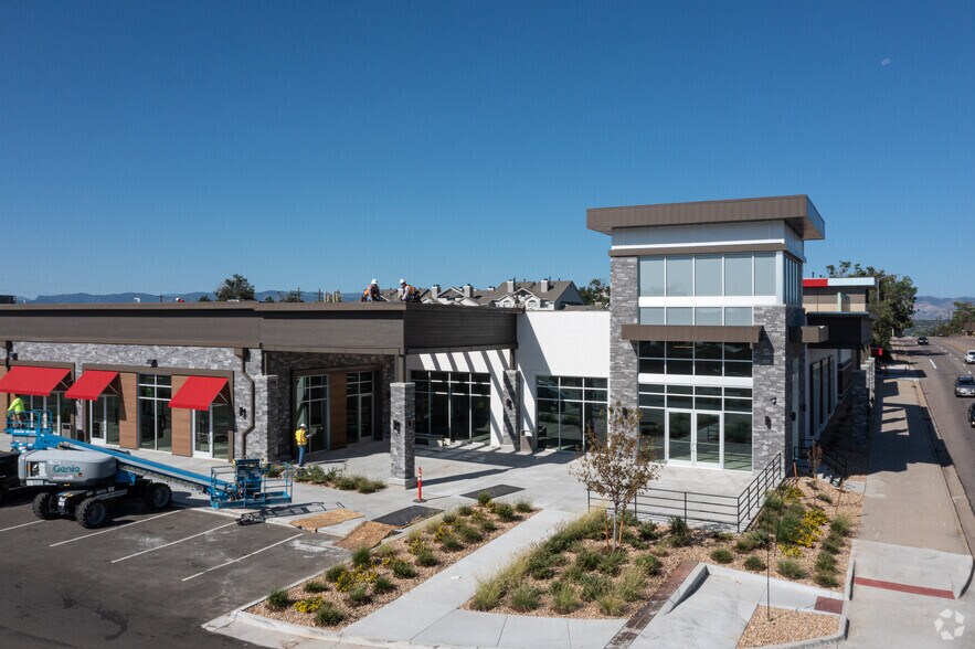 More Photos Of 200 W Belleview Ave, Englewood Freestanding For Lease