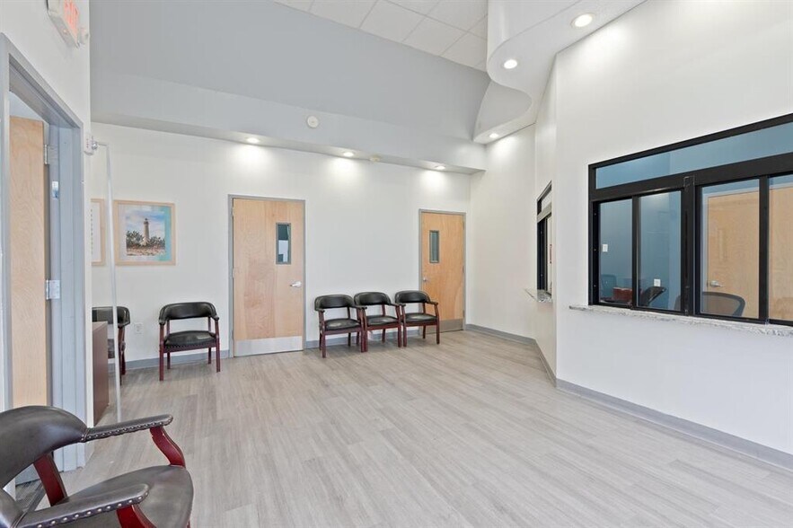 More Photos Of 430-432 Broadway, Bayonne Storefront For Lease