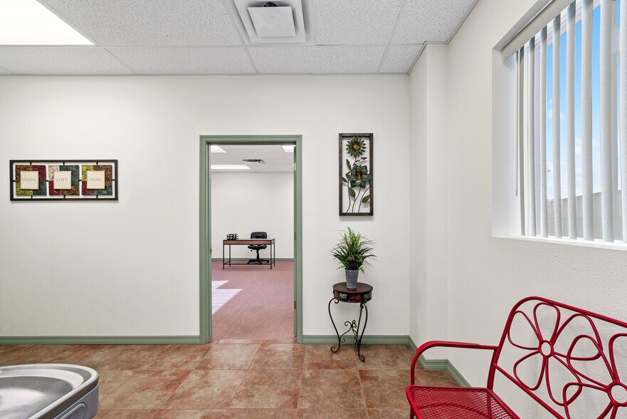 More Photos Of 18820 Sakera Rd, Hudson Warehouse For Sale