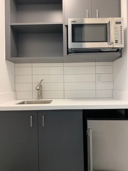 More Photos Of 541-591 Willamette St, Eugene Office For Lease