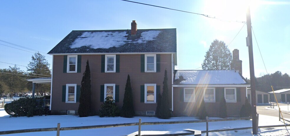 More Photos Of 74 William St, South Glens Falls Specialty For Sale