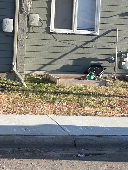 More Photos Of 232 S 7th St, Glasgow Apartments For Sale