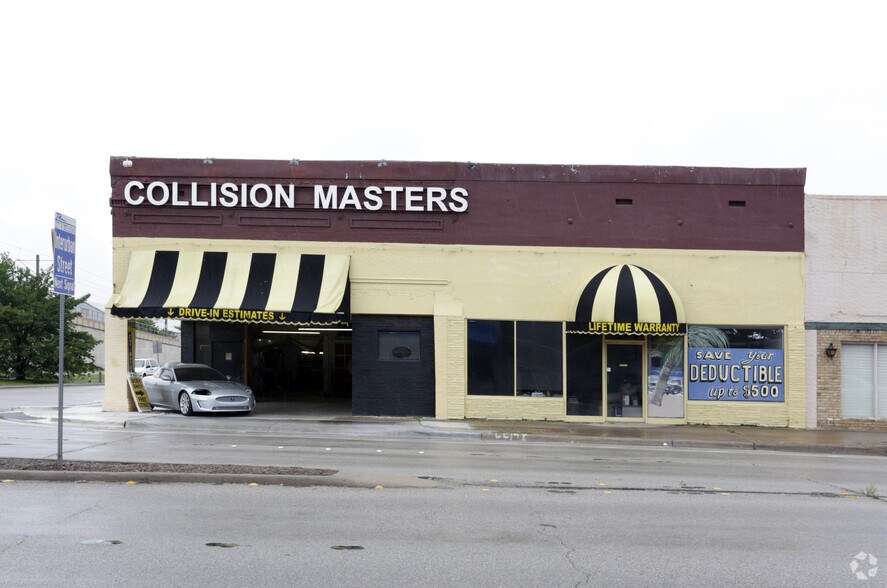 More Photos Of 101 E Main St, Richardson Auto Repair For Lease