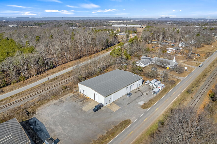 More Photos Of 503 S Old Piedmont Hwy, Greenville Warehouse For Lease