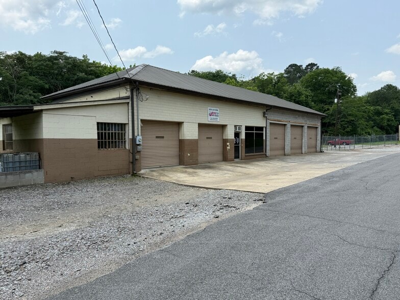 More Photos Of 69 Railroad Ave, Dora Specialty For Sale