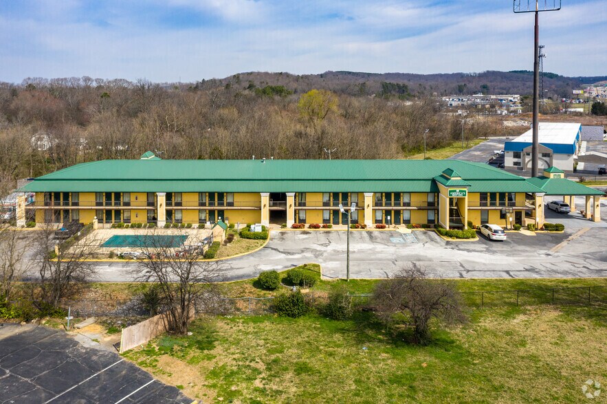 More Photos Of 7717 Lee Hwy, Chattanooga Hotel For Sale
