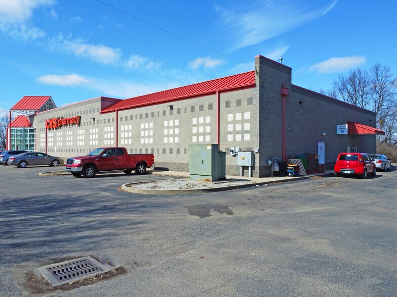 More Photos Of 1001 E Main St, Dayton Drugstore For Sale