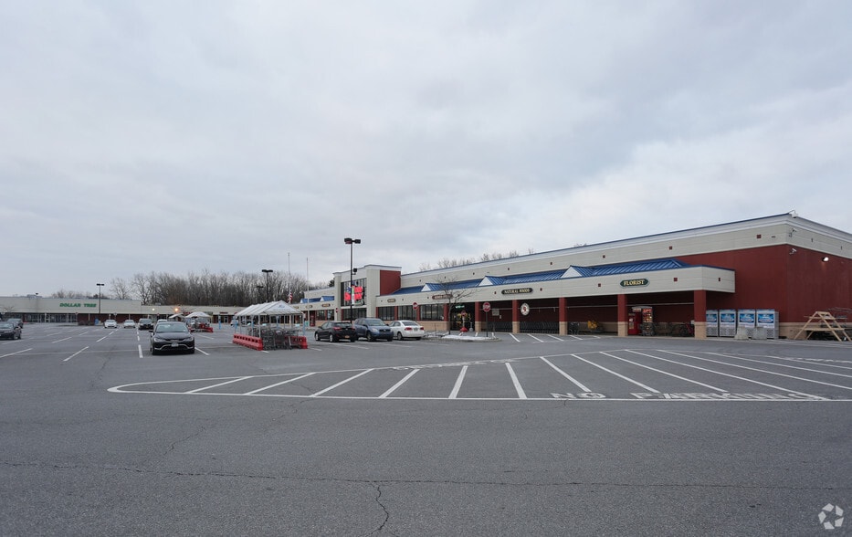 More Photos Of 1892 Central Ave, Albany Storefront For Lease