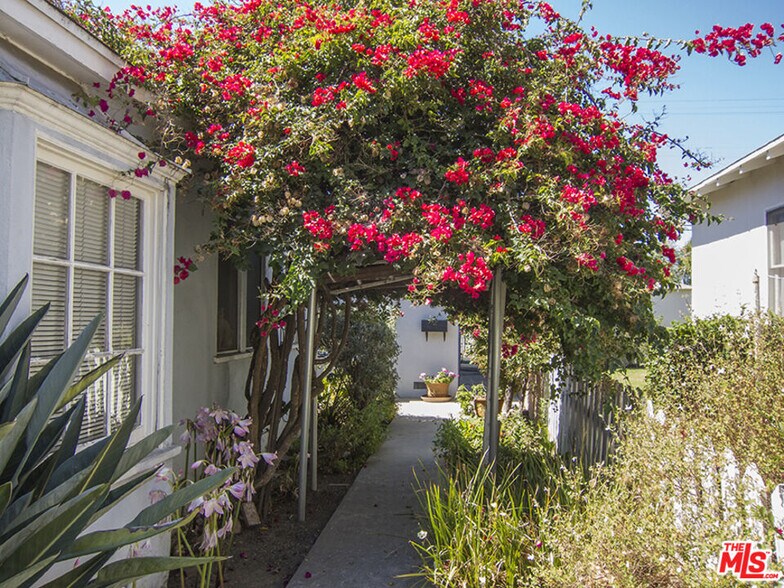 More Photos Of 1630 Franklin St, Santa Monica Multifamily For Sale