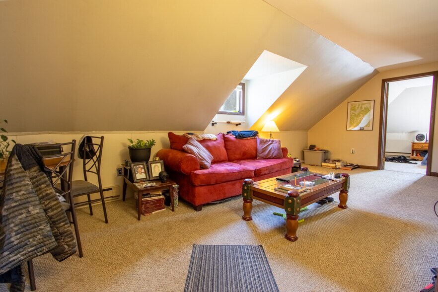 More Photos Of 19 Trestle Rd, Hancock Storefront Retail Office For Sale