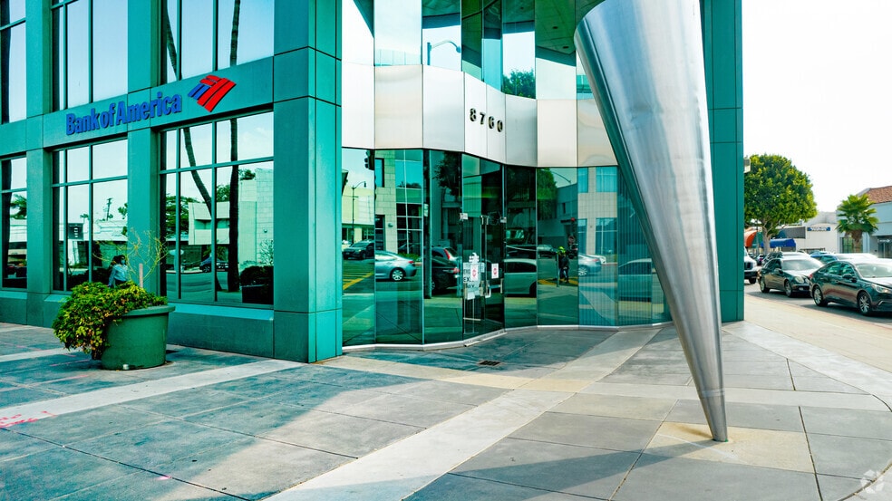 More Photos Of 8750-8760 Wilshire Blvd, Beverly Hills Office For Lease