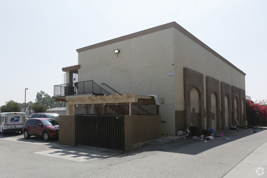 More Photos Of 420 S Riverside Ave, Rialto Storefront Retail Office For Sale