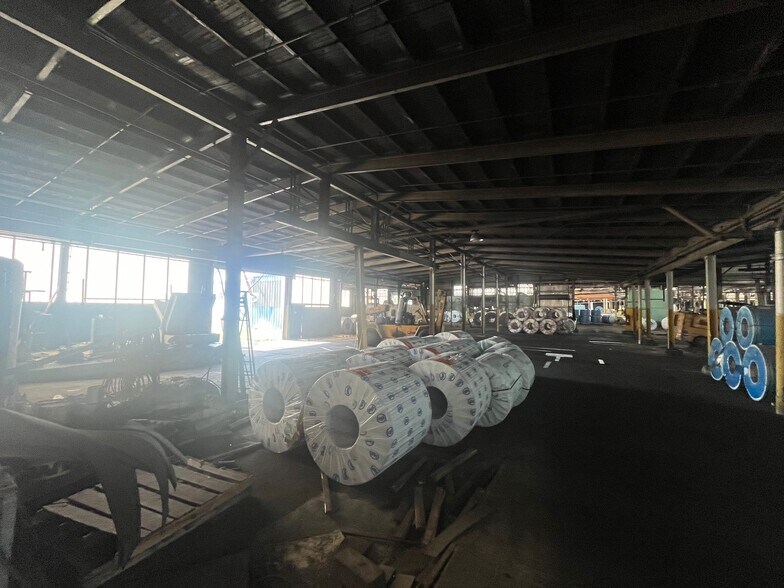 More Photos Of 5 N Wilson Ave, Bristol Industrial For Sale