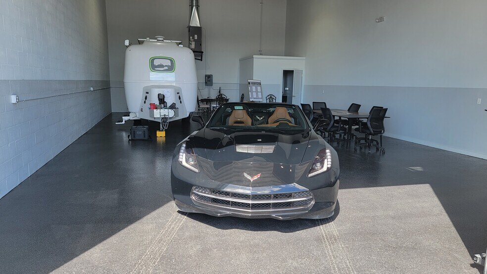 More Photos Of 6509 St Lucie Blvd, Fort Pierce Warehouse For Lease