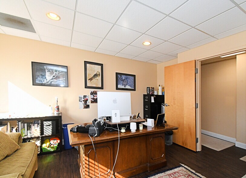 More Photos Of 900 Schell Ln, Phoenixville Office For Sale