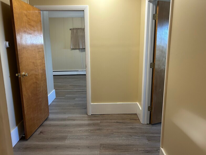 More Photos Of 64 Gleneida Ave, Carmel Storefront Retail Office For Lease
